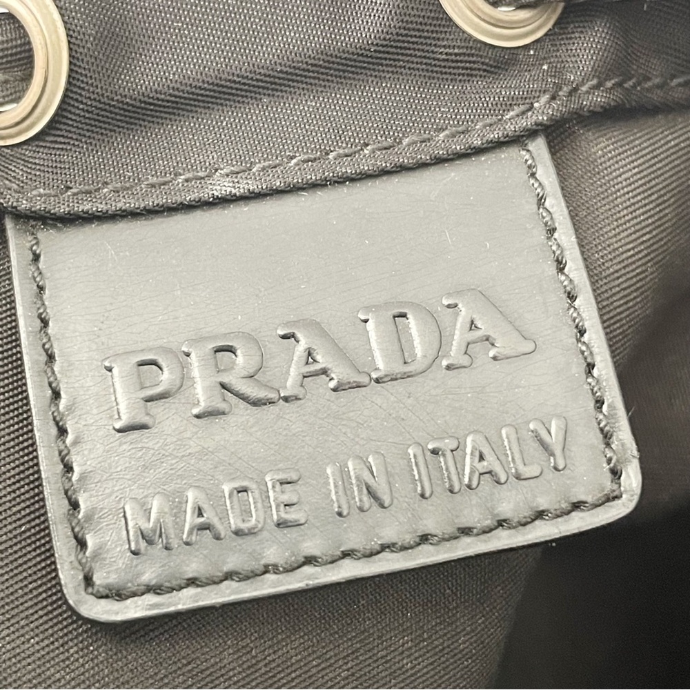 Prada black nylon triangle logo drawstring cosmetic pouch bag - Picture 9 of 10